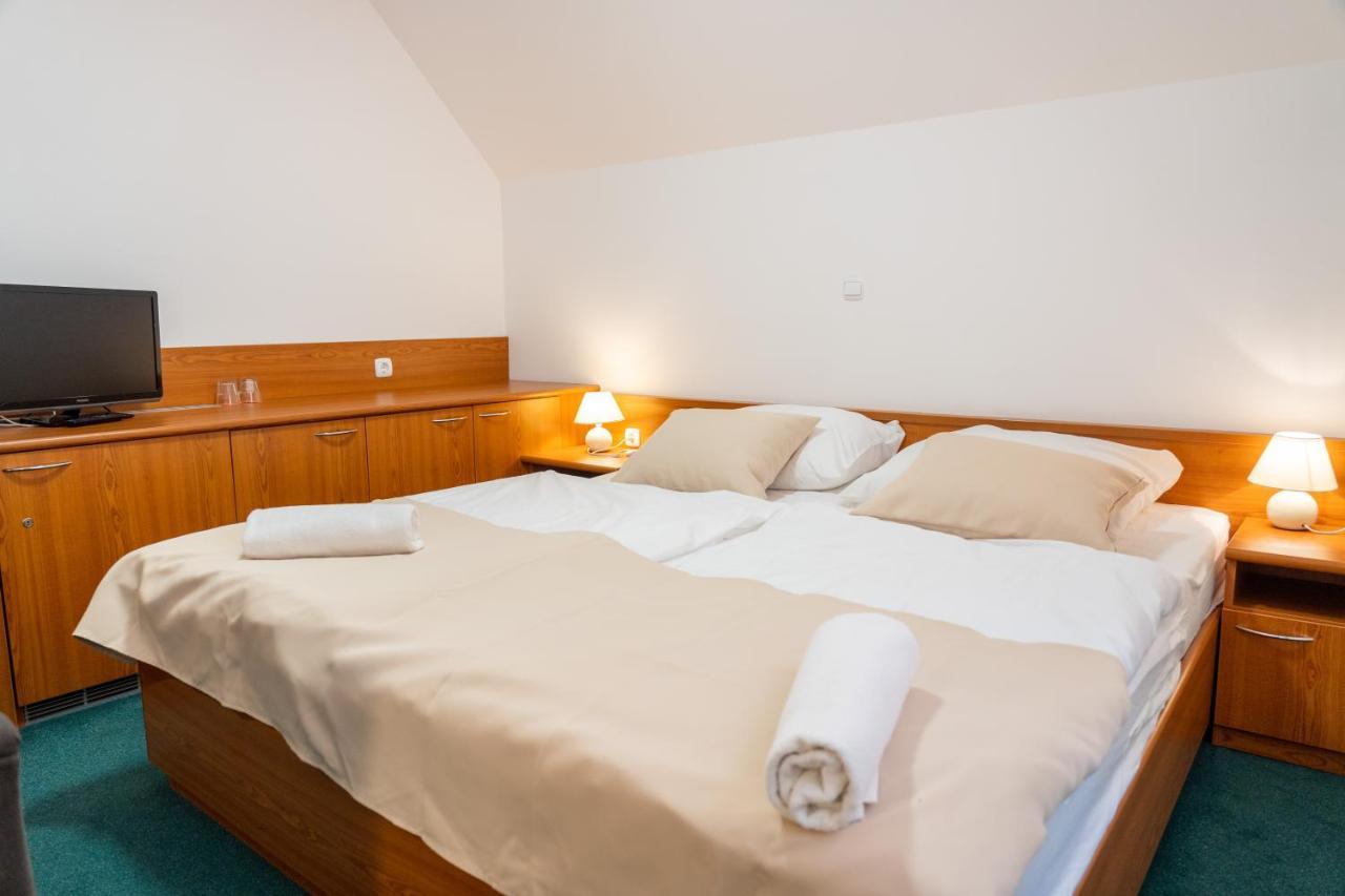 Hotel Tisa Pohorje Hočko Pohorje Extérieur photo